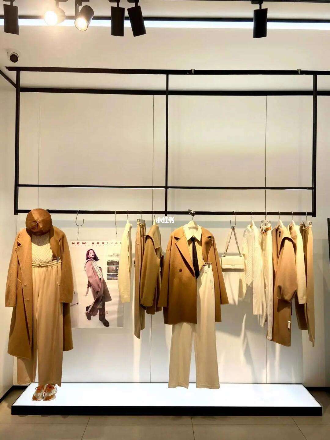 服装陈列技巧及注意事项